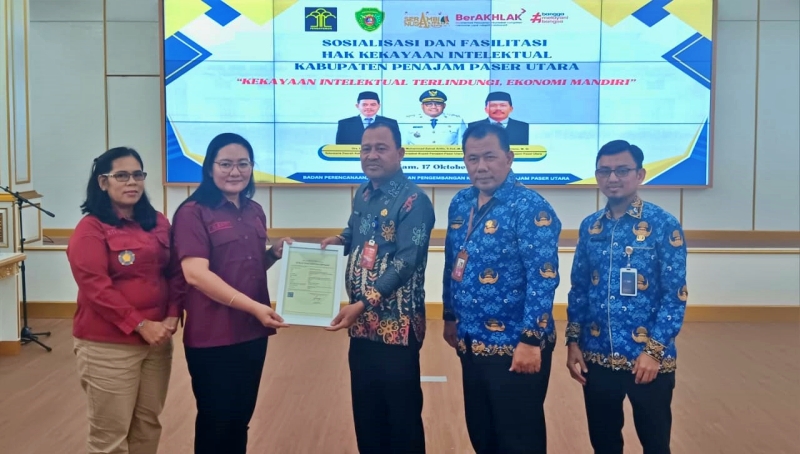 Penyerahan HAKI Serambi Nusantara