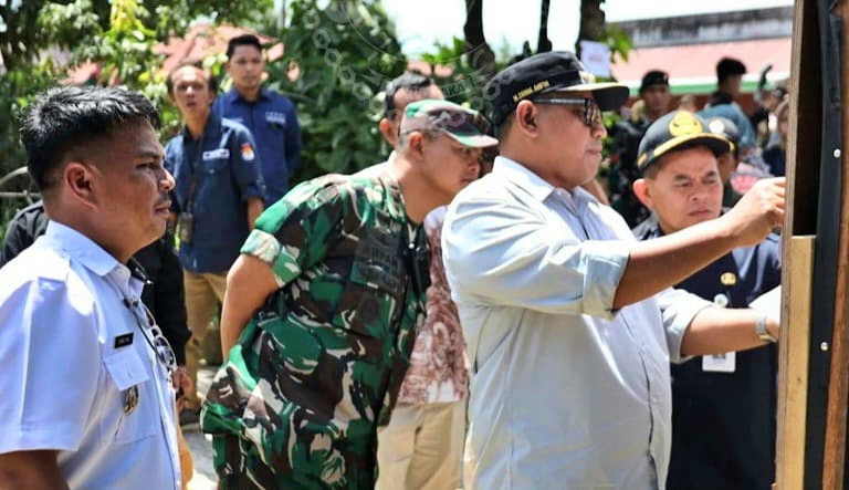 Pj Bupati Tinjau TPS, Partisipasi Pemilih Diklaim Tinggi