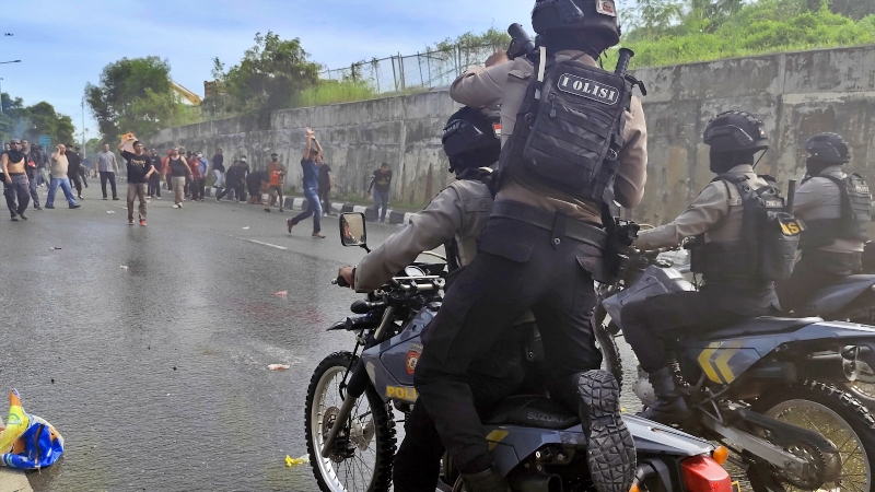 Emergency Drill, Ledakan dan Demonstrasi di Kilang Pertamina