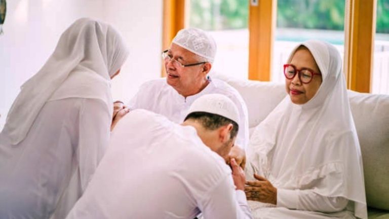 Hukum Qadha Puasa Orangtua dalam Islam, Hidup dan Meninggal