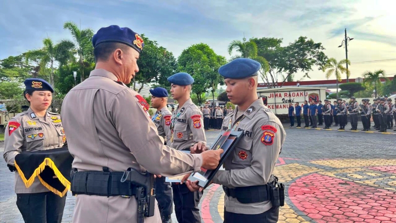 Personel Brimob Kaltim Raih Penghargaan Kejurda dan Nasional