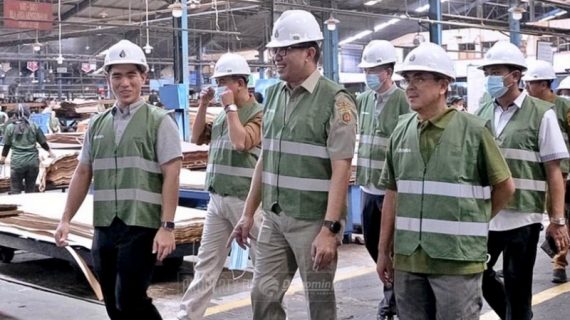 Wali Kota Samarinda Dukung Kebangkitan Industri Perkayuan