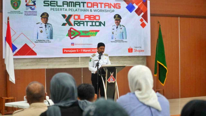 Wabup PPU Waris Muin Resmikan Nge Live Yuk Batch Kedua