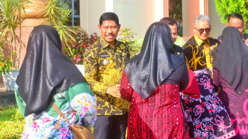Waris Muin Tegaskan Pegawai Jangan Menambah Hari Libur