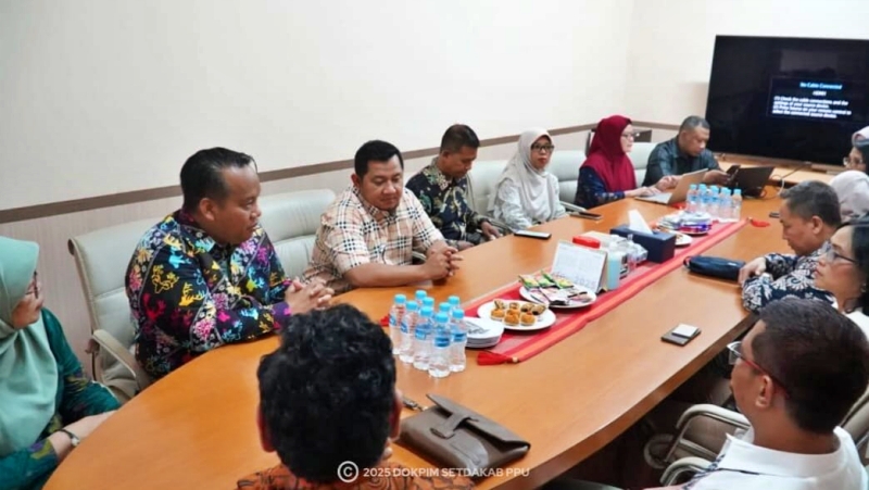 Bupati PPU Jalin Kerja Sama SDM Strategis dengan UGM