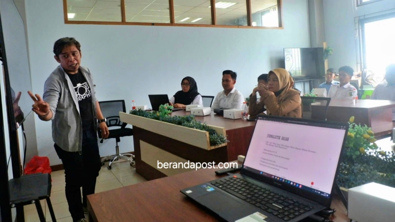 Diskominfo PPU Latih KIM Desa-Kelurahan Menulis Berita