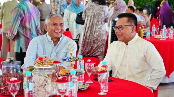 Kapolda Kaltim Halalbihalal dengan Pangdam VI Mulawarman