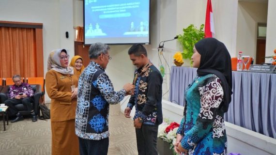144 Lurah se-Kaltim Lulus Pelatihan Peningkatan Kompetensi