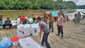 Pengiriman Logistik PSU Mahakam Ulu Hadapi Rintangan Berat