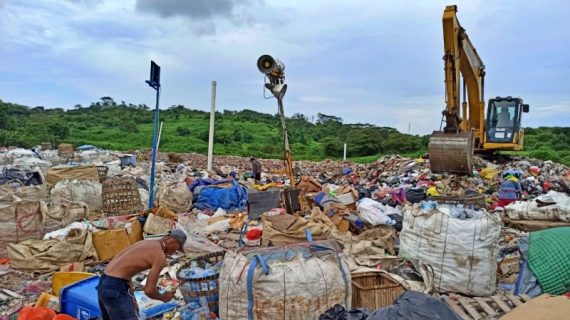 DLH Kaltim Gencarkan Edukasi Kurangi Sampah Plastik