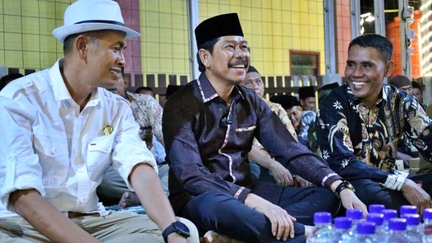 Wabup PPU Rayakan HUT ke-15 Desa Giripurwa Bersama Warga