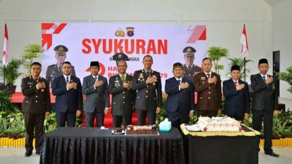 Bupati PPU Beri Pesan Sinergi di Hari Bhayangkara ke-79