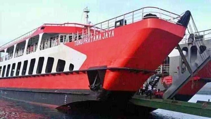 KMP Tunu Pratama Jaya Tenggelam, 4 Tewas di Selat Bali