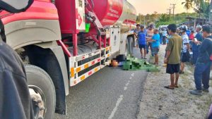 Pengendara Motor Terlindas Truk Tangki di Simpang Gurimukti