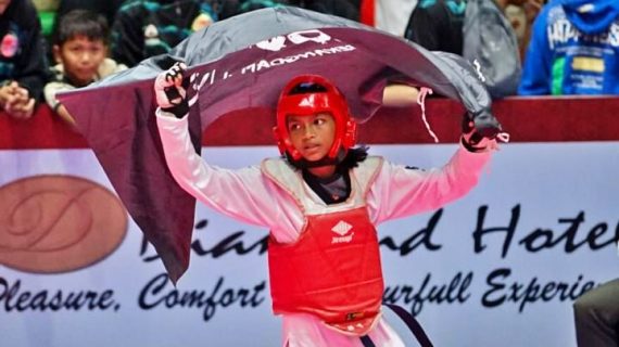 Putri Prajurit Kodam VI/Mlw Raih Emas di Kejuaraan Taekwondo