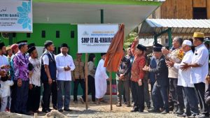 Sekda PPU Resmikan Masjid dan Ponpes di Kelurahan Sotek