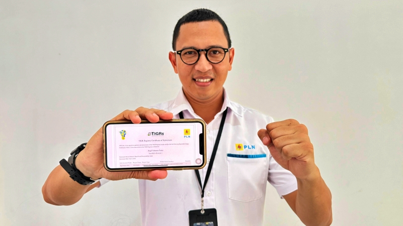 Seluruh Pegawai PLN UP3 Nusantara Miliki REC, Dukung NZE