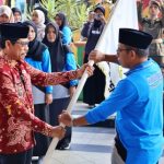 Waris Muin Lepas Kafilah MTQ PPU, Harap Ukir Prestasi
