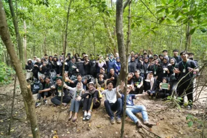150 Relawan Ramaikan Aksi Mangrove Warrior 2025 Balikpapan
