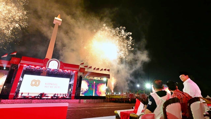 Karnaval Bersatu di Monas Pukau Ribuan Warga Jakarta